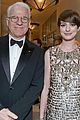 anne hathaway cdg awards 2013 red carpet 04