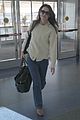 katie holmes flies from jfk to lax 05