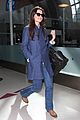 katie holmes flies from jfk to lax 07