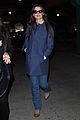 katie holmes flies from jfk to lax 12