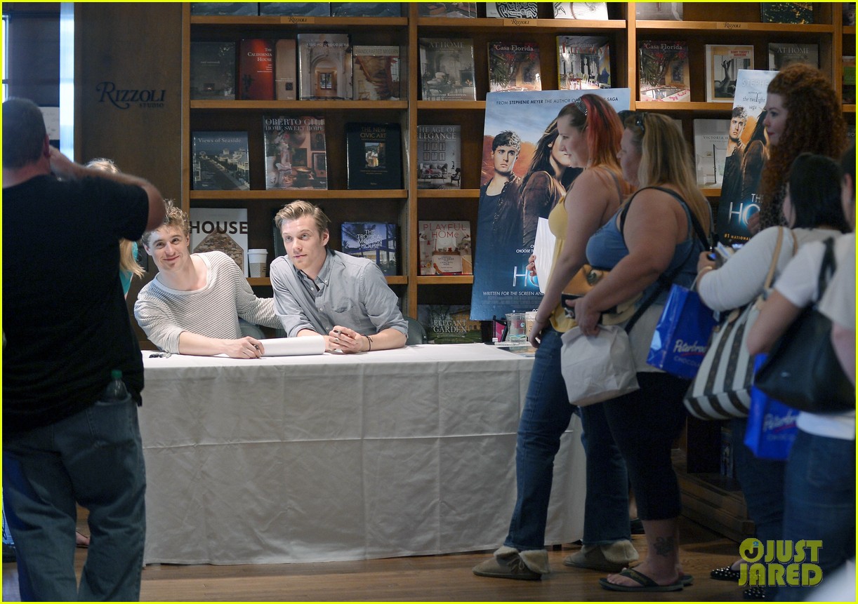 max irons jake abel the host book signing 052815751