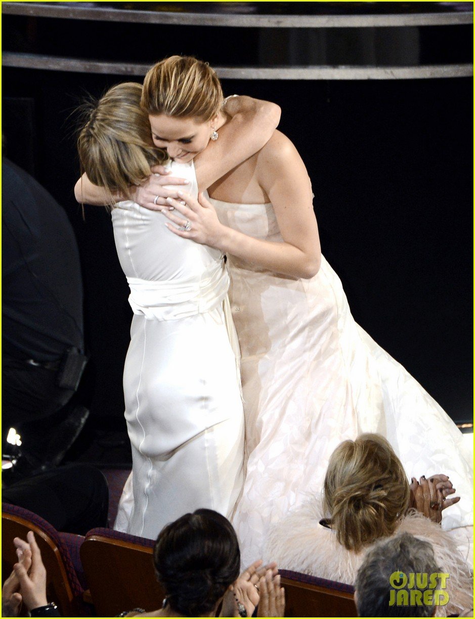 jennifer lawrence wins best actress falls on stage 05