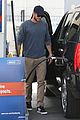 liam hemsworth lunch gas station stop 03