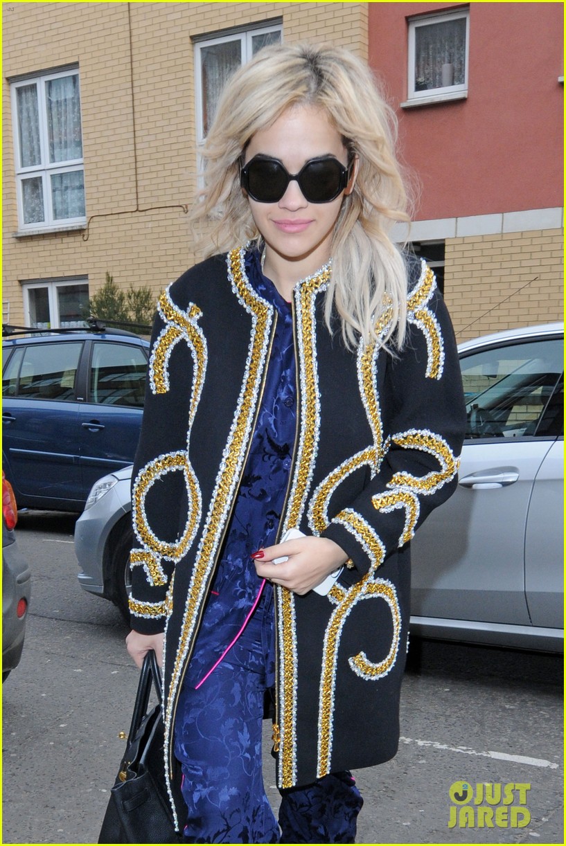 rita ora covers mumford and sons lover of the light watch now 04
