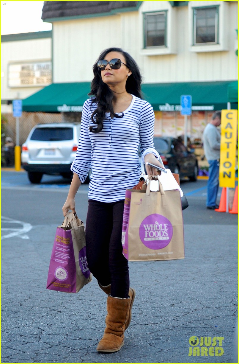 Naya Rivera Steps Out After Huge Santana 'Glee' Moment! Photo 2812593