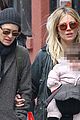 sienna miller west village shopping with robin wright 04