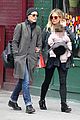 sienna miller west village shopping with robin wright 08