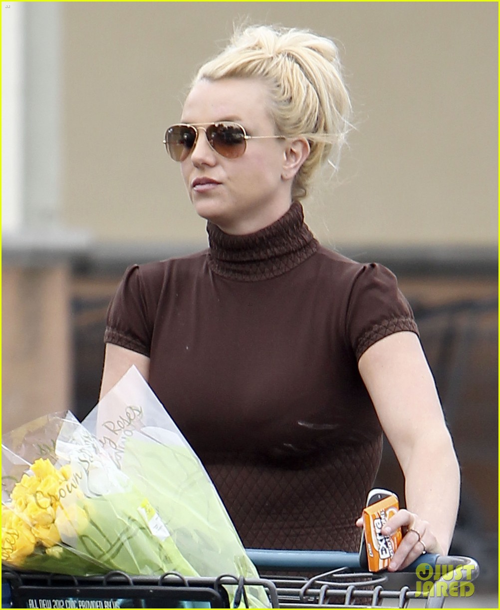 britney spears grocery shopping gal 022803871
