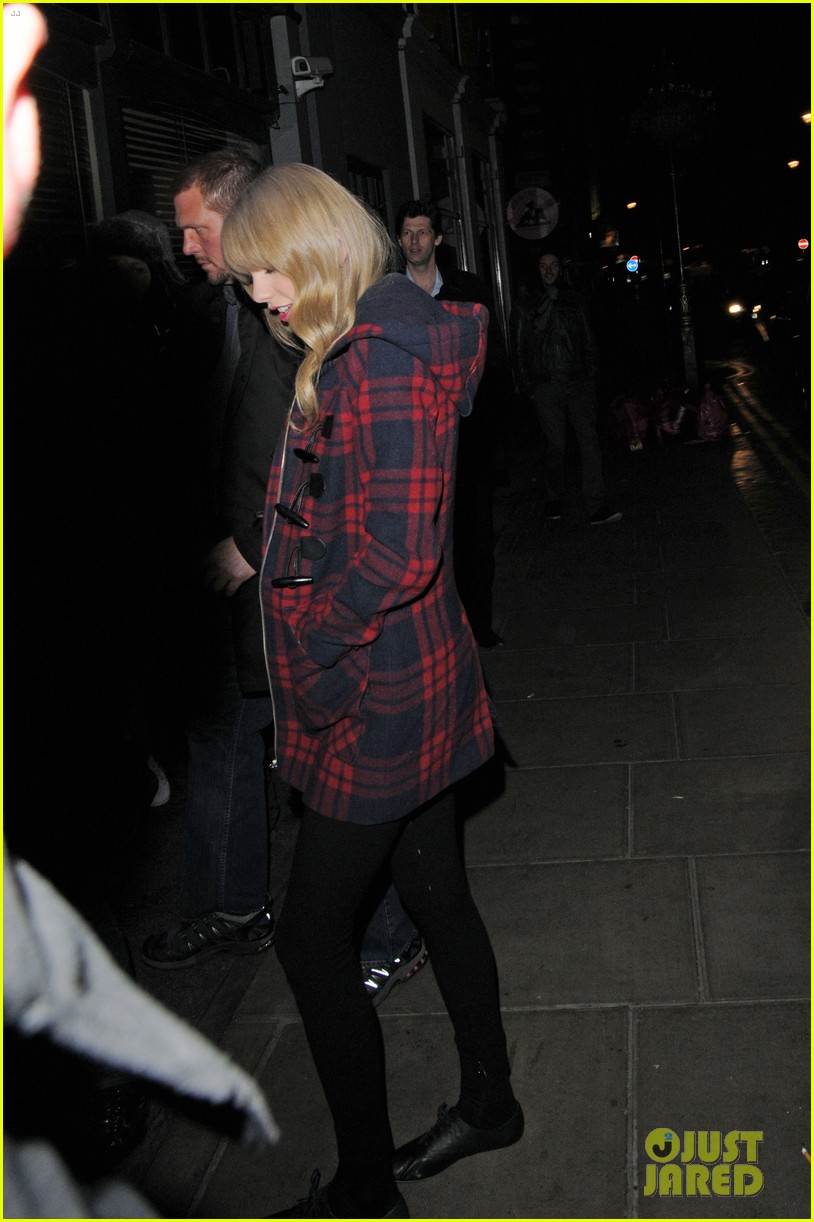 taylor swift london night out with tom odell 102816658