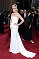 charlize theron oscars 2013 red carpet 05