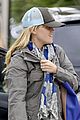 reese witherspoon shopping with ava 04