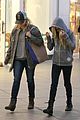 reese witherspoon shopping with ava 15