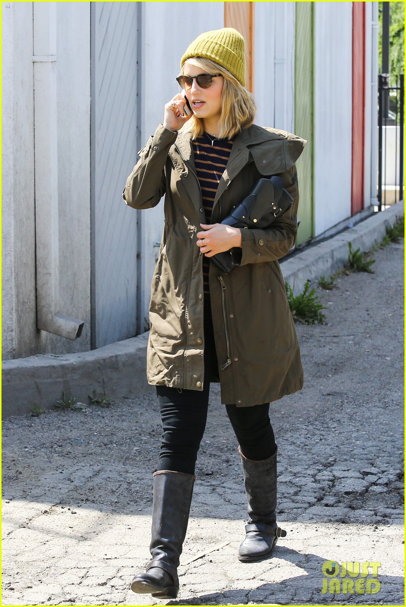 dianna agron heres to showing your love 05