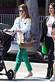jessica alba le pain quotidien lunch with the kids 12