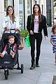 jessica alba le pain quotidien lunch with the kids 19