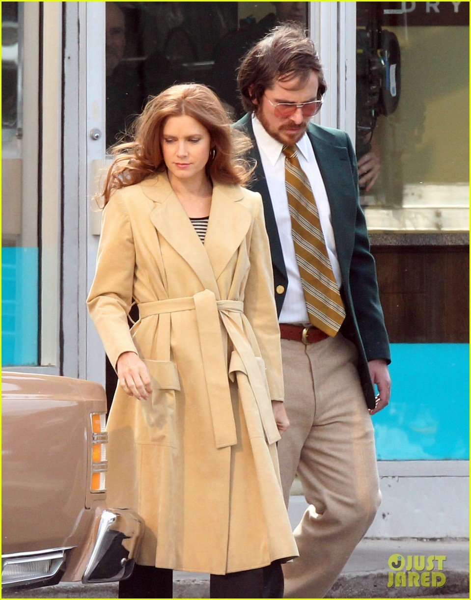 christian bale comb over cut for abscam with amy adams 16