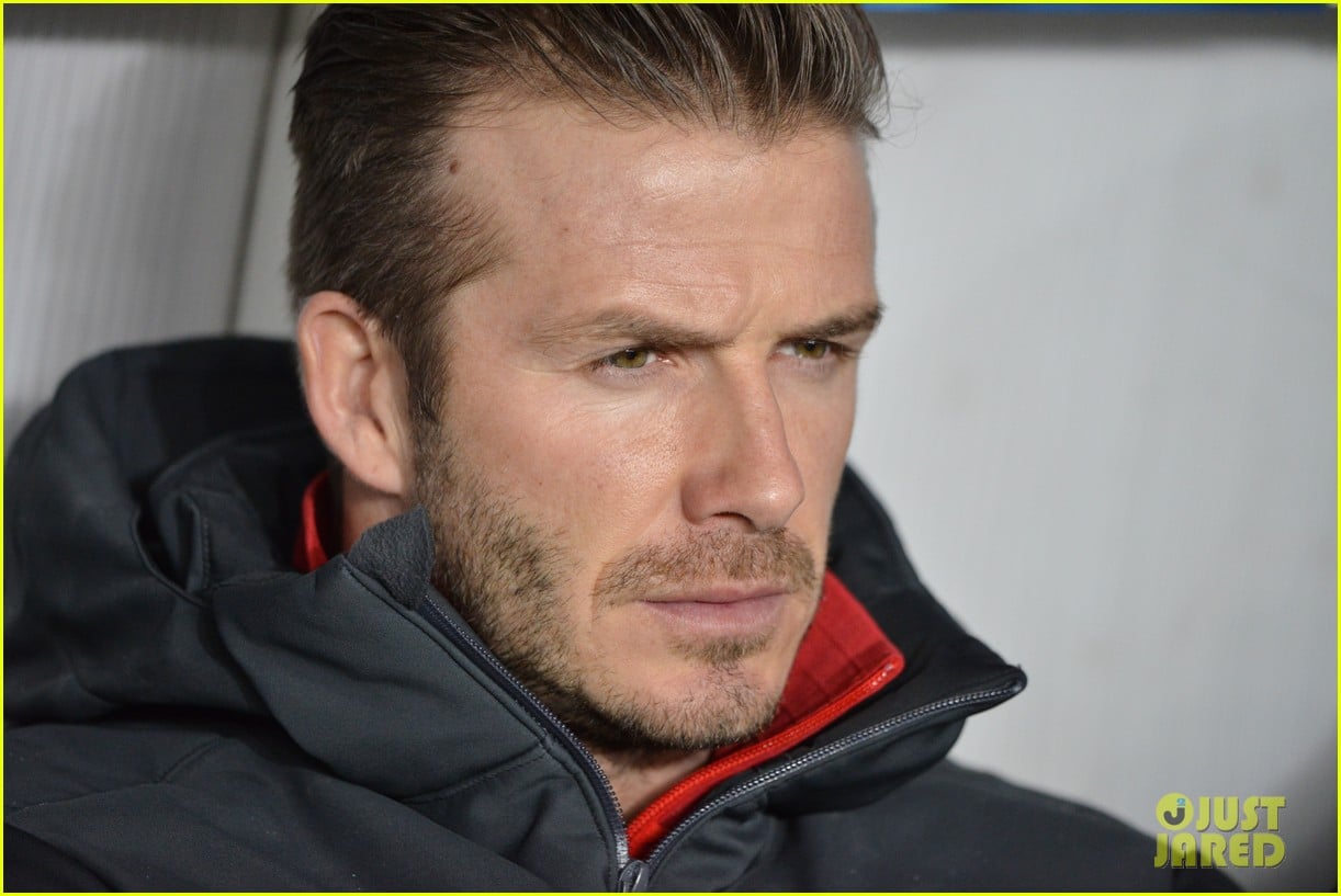 david beckham cheers on the sidelines for psg 102826711