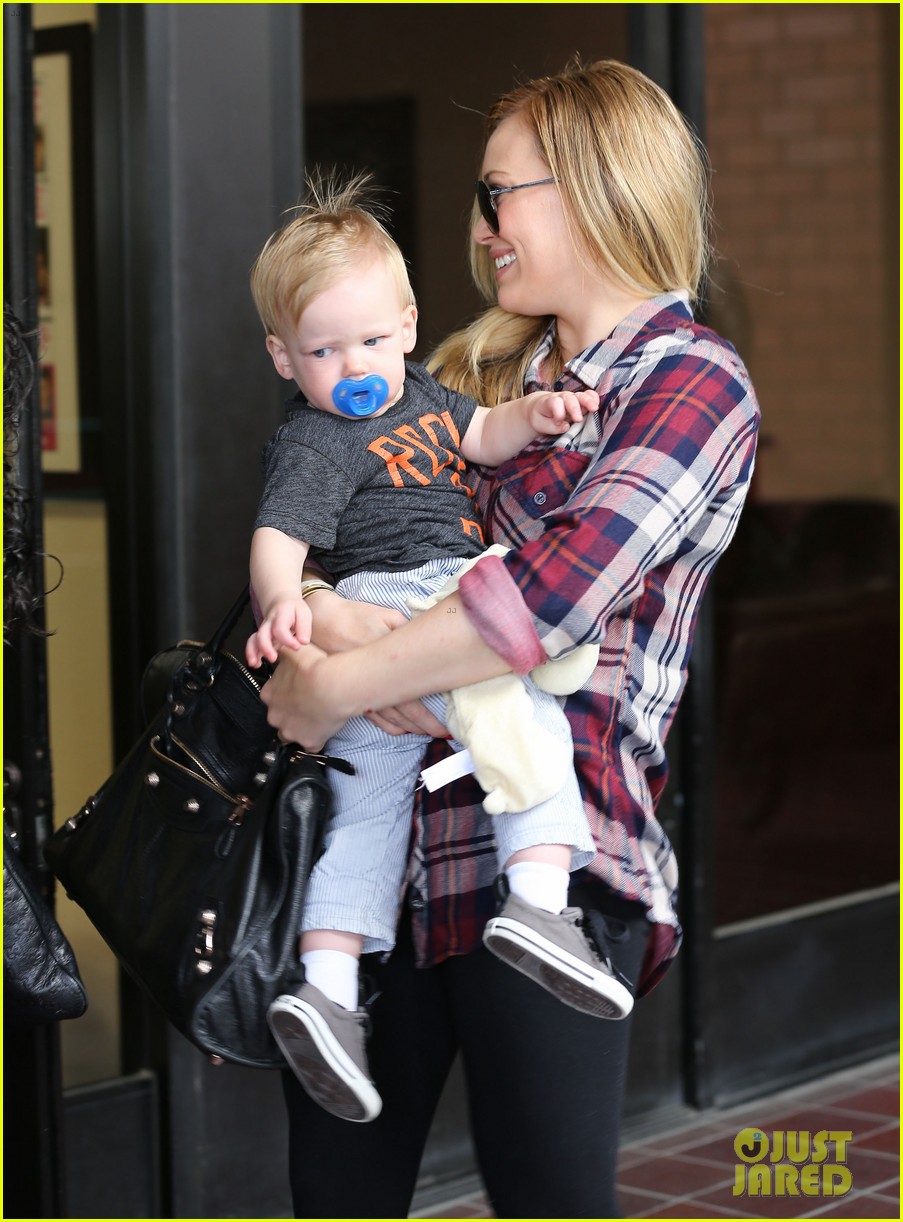 Hilary Duff Baby Luca Turns 1! Photo 2834978 Celebrity Babies(02)