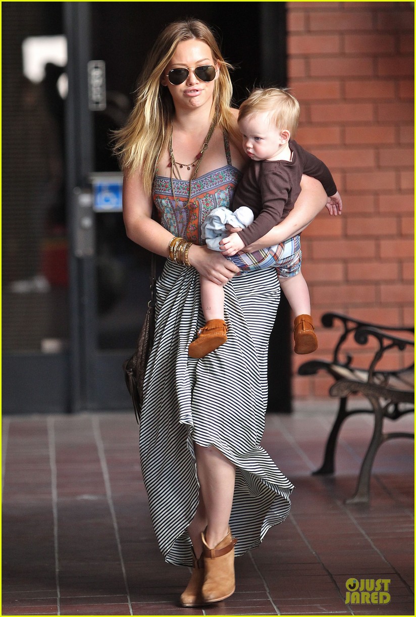 hilary duff plaid breakfast with luca 092830669