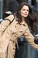 katie holmes big apple diner with male pal 13