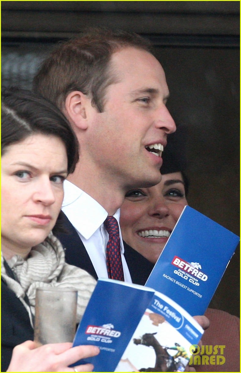 kate middleton pregnant cheltenham visit with prince william10