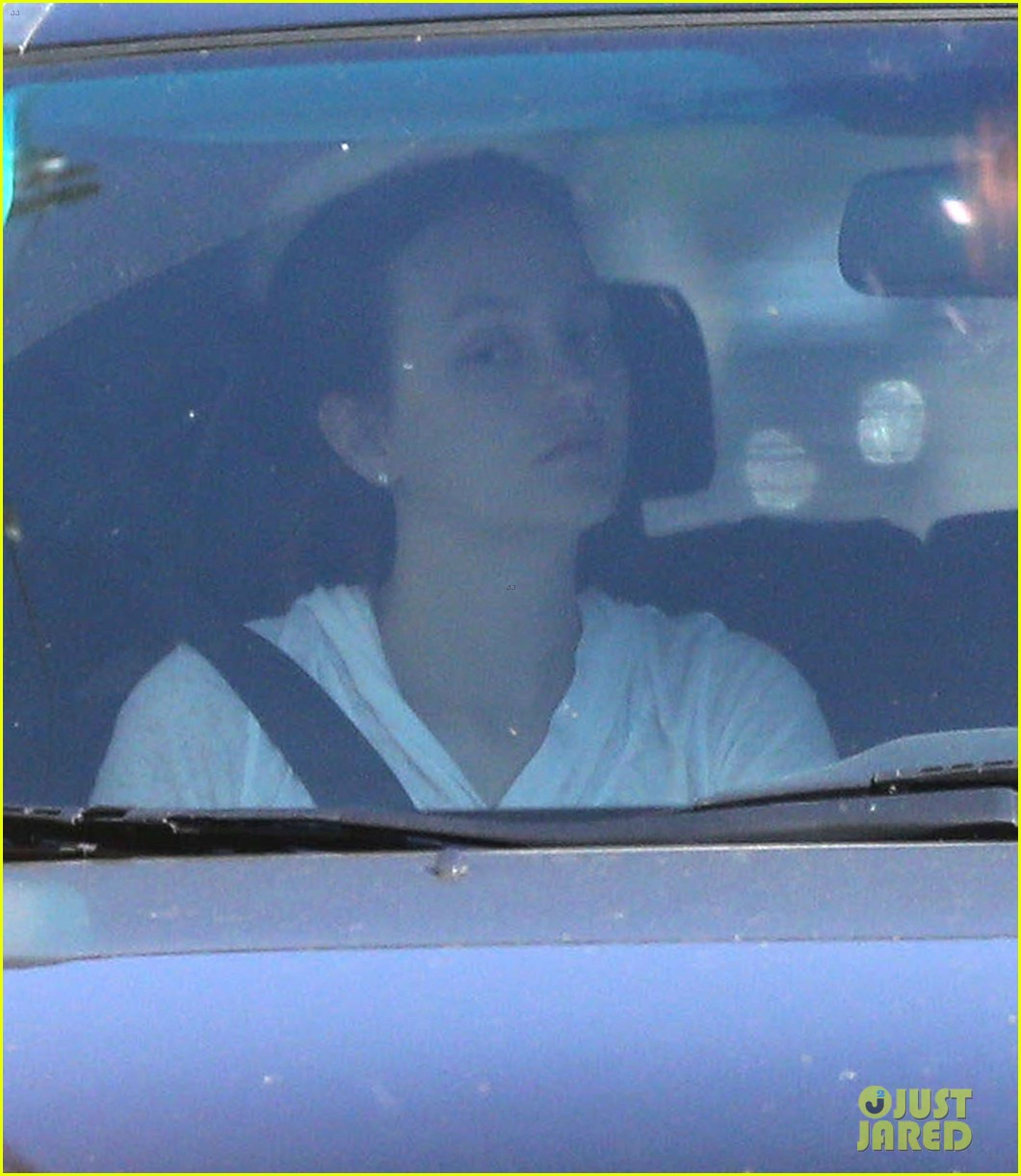 leighton meester adam brody early morning drive 072831916
