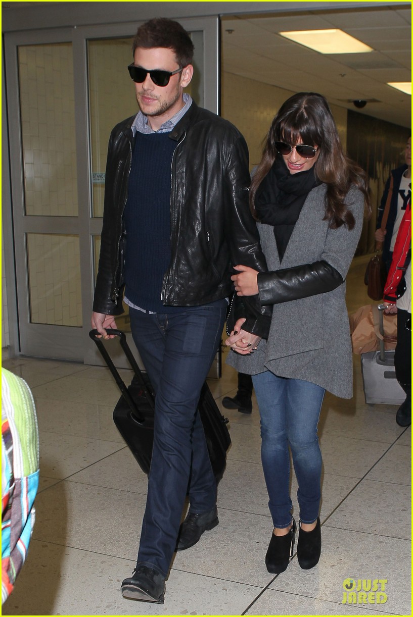 lea michele cory monteith snowy new york departure 03