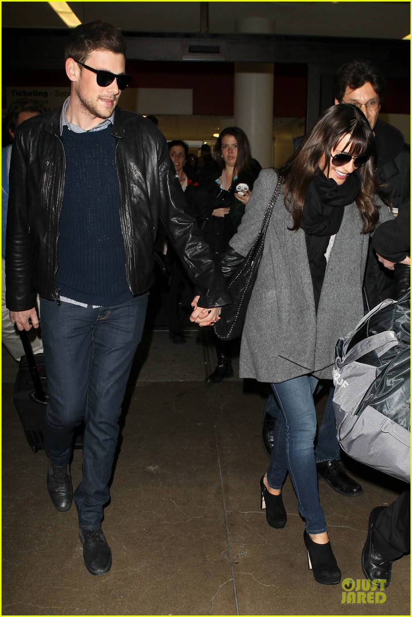 lea michele cory monteith snowy new york departure 10