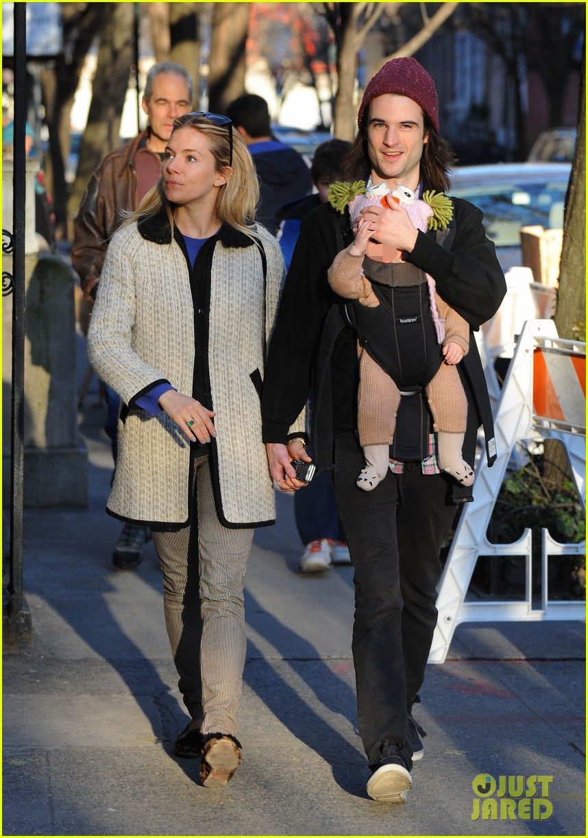 Sienna Miller & Tom Sturridge West Village Walk with Marlowe! Photo