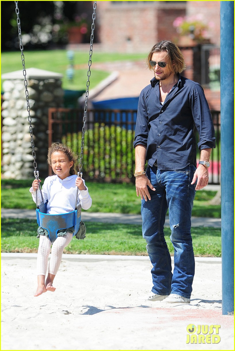 Gabriel Aubry Park Playtime with Nahla! Photo 2858344 Celebrity