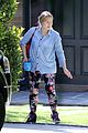 kristen bell steps out for first time since giving birth 08