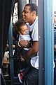 beyonce jay z parisian lunch with blue ivy carter 01