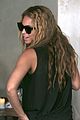 beyonce jay z parisian lunch with blue ivy carter 02