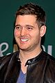 michael buble sings a capella in nyc subway watch now 06