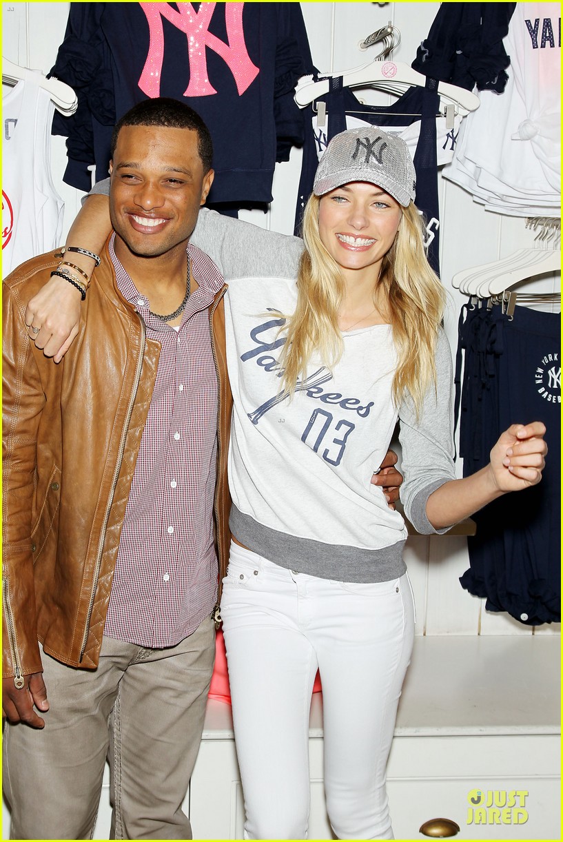 jessica hart yankees opening day new pink mlb collection celebration 33