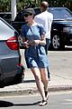 anne hathaway dry cleaning pick up 05