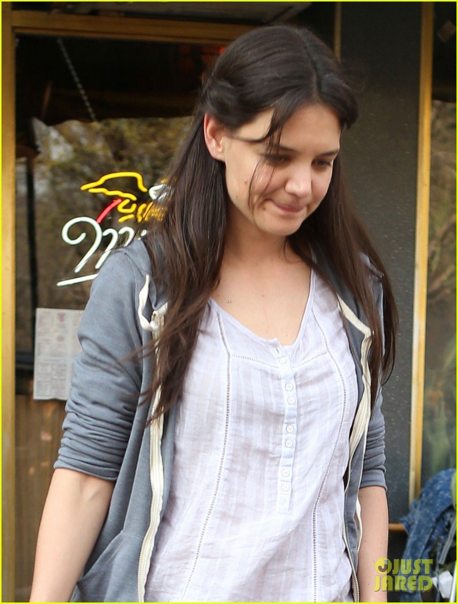 katie holmes filming new movie with spike lee 04