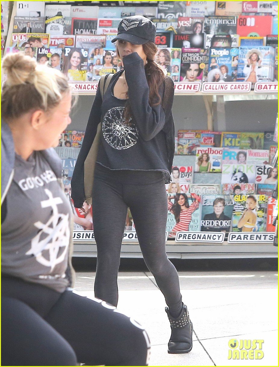 vanessa hudgens morning workout in west hollywood 07