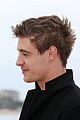 max irons white queen photo call at miptv in cannes 04