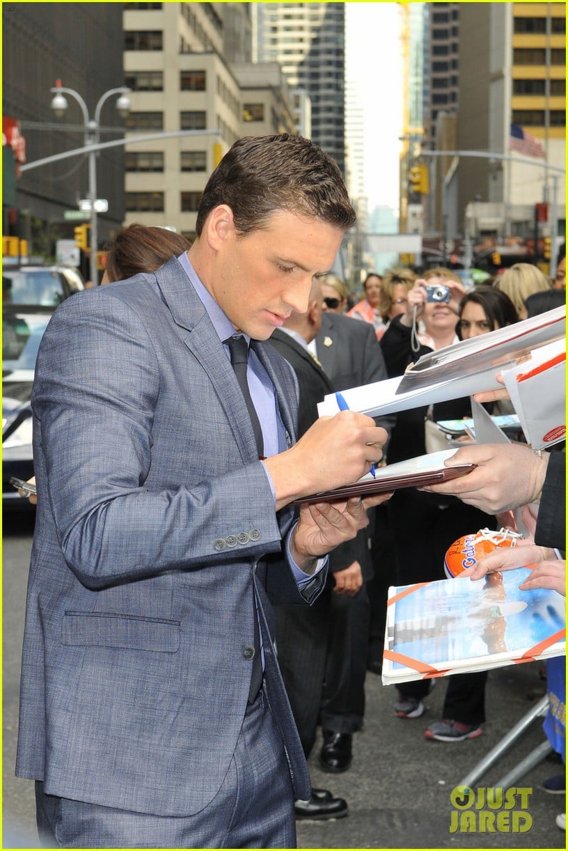 ryan lochte late show with david letterman visit 09