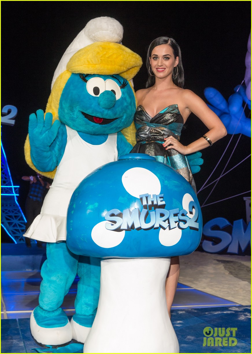 katy perry smurfs 2 summer of sony party 032856582