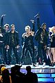 pitch perfect mtv movie awards 2013 performance watch now 03