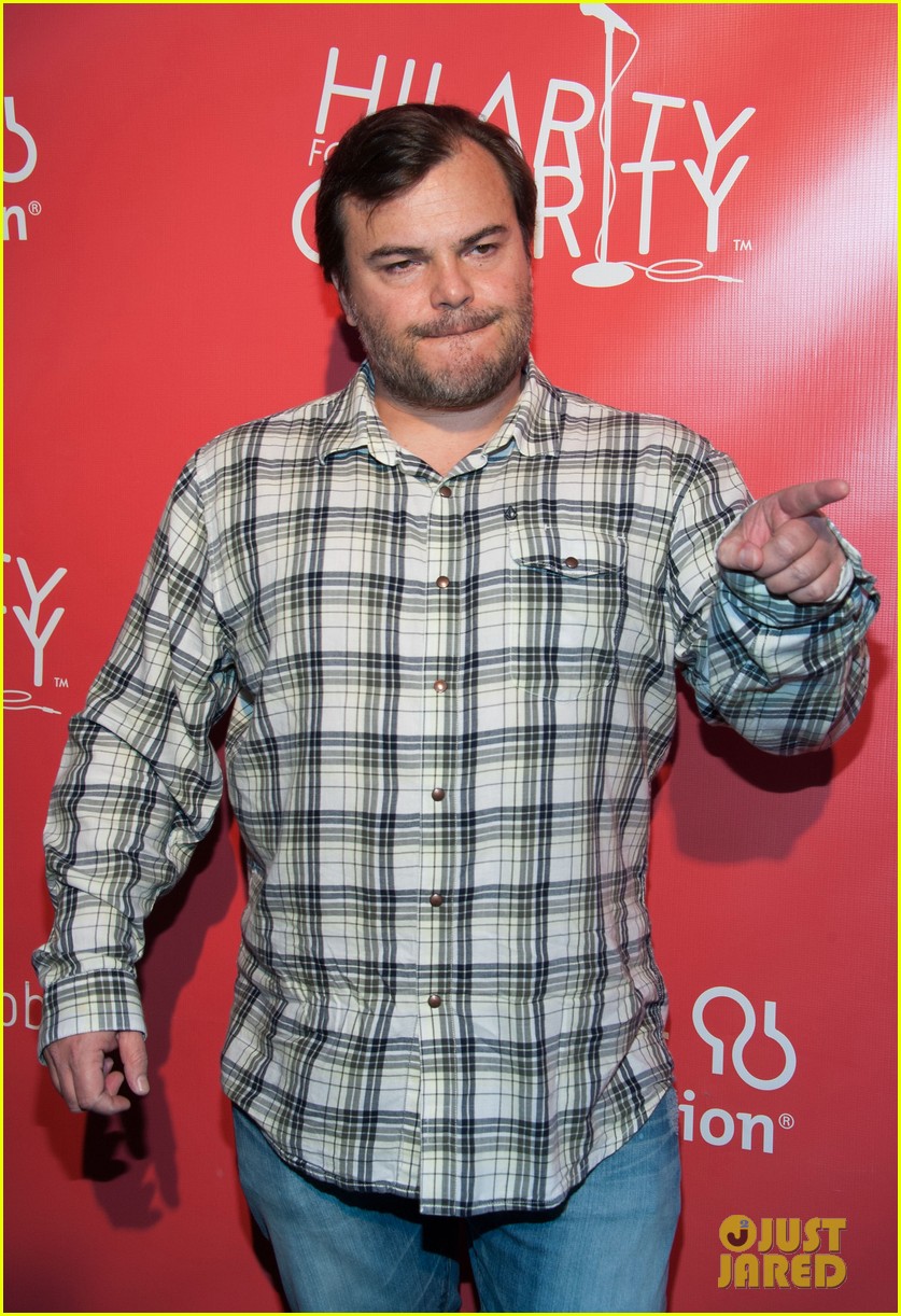 Krysten Ritter & Mindy Kaling: Hilarity for Charity Event!: Photo ...