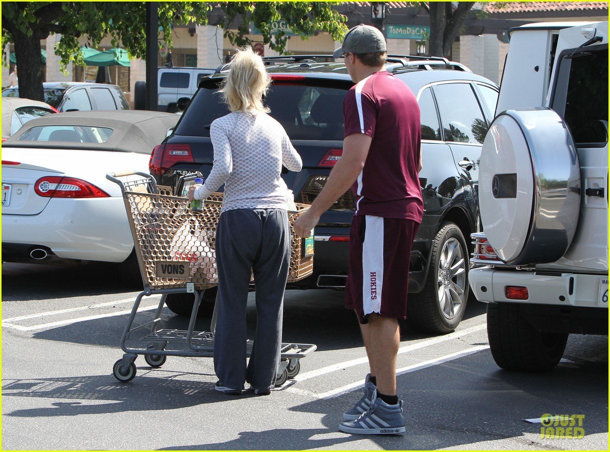 britney spears vons grocery shopping 22