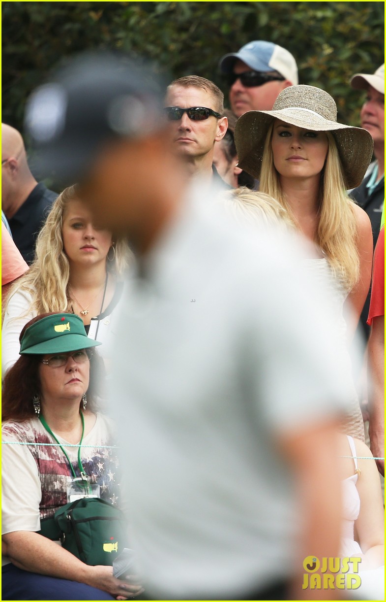 lindsey vonn cheers on tiger woods at masters tournament 15