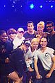 rebel wilson mtv movie awards 2013 rehearsal with pitch perfect cast 05