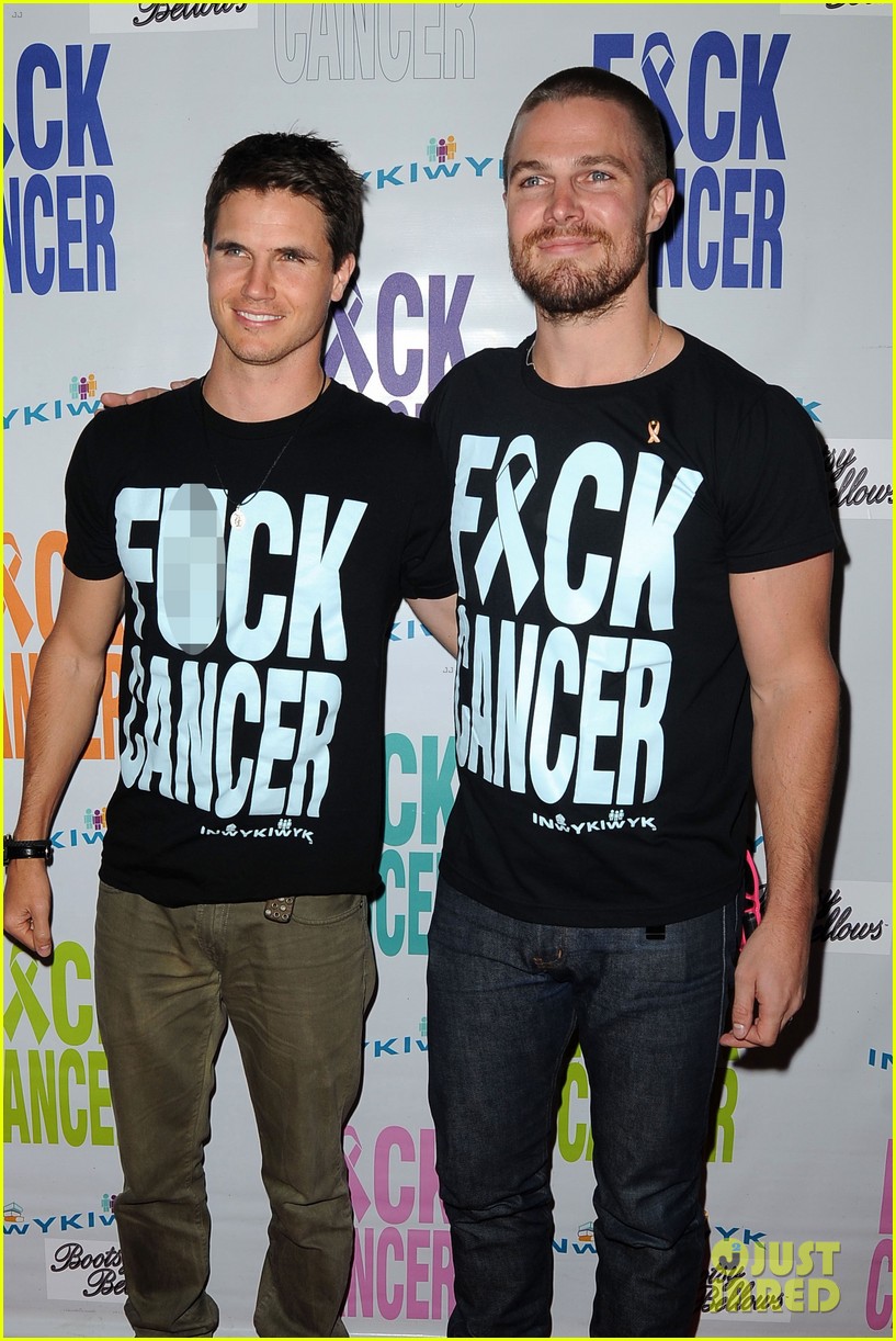 stephen amell fuck cancer event with cousin robbie 102869065