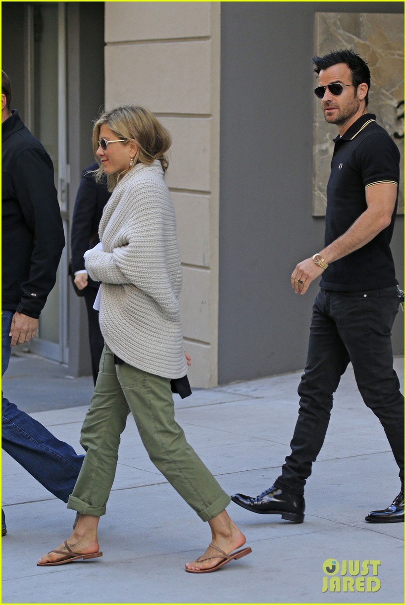 jennifer aniston justin theroux upper east side shopping 012869576