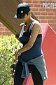 halle berry pregnant baby bump in workout clothes 11