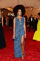 beyonce met ball 2013 red carpet with solange knowles 08
